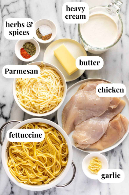 Ingredients for Chicken Alfredo Pasta
